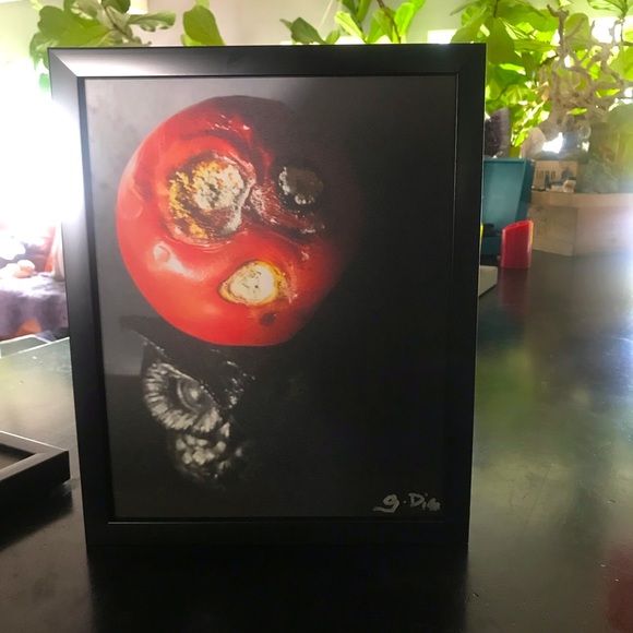 Halloween Art! - Signed/Framed Photo by Artist: guillermo diaz. “ZombieTomato”. - Picture 1 of 3